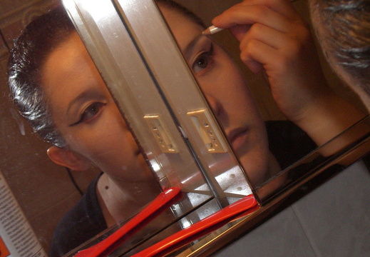 geisha allo specchio